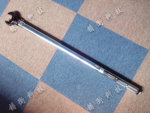 预置式扭矩扳手