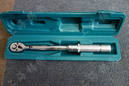 预置式扭矩扳手
