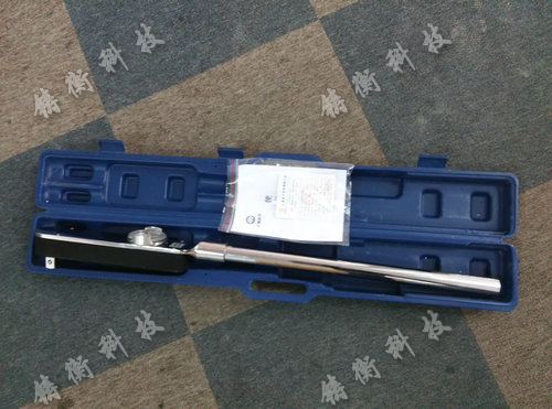 表盘式扭矩扳手图片